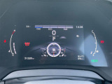 【スピードメーター】メーターがシンプルで見やすく運転しやすいですね!