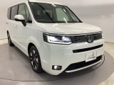 車の個性が現れるフロントデザイン。バランスの取れたフォルムは飽きが来ず、毎日のドライブを誇らしい気持ちにさせてくれる美しさです