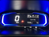 とっても見やすいデジタルメーターを採用しております。