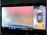 バックカメラ トラフィックアラートで苦手な駐車も楽々できます.