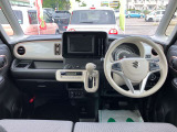 メーターやシフト、スイッチ位置など運転席まわりの配置はしっくりいきたいものですね!まずは座ってチェックしてみて下さい♪