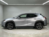 ご購入して頂いた車両は、ご納車前に、しっかり点検・整備してからの、ご納車になります。点検箇所は、エンジンオイル交換・ワイパーゴム・ブレーキ点検・調整・その他を確認のうえ、ご納車いたします。