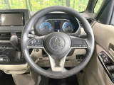 【ステアリングスイッチ】運転中、前方から目線をそらすことなく、オーディオ等の操作が可能な便利機能!安心&快適なドライブを演出してくれます♪