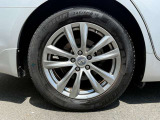 お車でお越しの際は、【東名・厚木IC】【圏央道・厚木南IC】より、R129を平塚方向へまっすぐ3〜4km(約10分程)です。