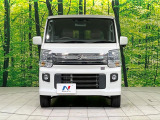 弊社では、全車『修復歴なし』のお車のみ取り扱っております。専任バイヤーによる厳選した仕入れの後、入庫後の車両チェックを行い、ネクステージが認定した高品質な中古車をご提供しております。