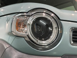LEDヘッドライトは、点灯の瞬間から最大光量を発揮し、突然暗くなるトンネルなどでの安定感を高めます。