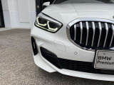 また、BMW正規認定中古車は、エマージェンシーサービスが自動付帯。24時間365日、皆様のカーライフをサポート致します。確かな安心のうえで、「駆けぬける歓び」をご堪能ください。