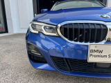 BMWを熟知したメカニックによる、360度の納車前点検。ドイツ本国と同様の教育・訓練を受けたメカニックが徹底的に点検、整備した後にお客様にお引渡しします。