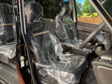 運転席シート廻りは使用感も少なく、良好な状態となっています。丁寧に使われていたことがよくわかりますね。
