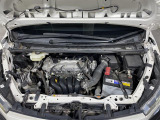 【エンジンルーム】エンジンの調子は良好です!ご納車前にはしっかりとオイル交換・その他油種類の点検補充をさせて頂きます。また、ガリバーでは修復歴のある車は販売いたしません。