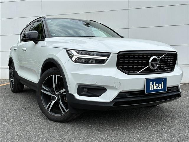 XC40 B4 AWD Rデザイン 4WD