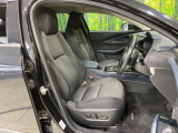 運転席シート廻りは使用感も少なく、良好な状態となっています。丁寧に使われていたことがよくわかりますね。