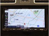 ナビ付きですので初めての場所や遠出に大活躍!Bluetoothでお使いのスマートフォンやミュージックプレイヤー接続することで音楽の再生もできます!!またフルセグでのテレビの視聴も可能!!