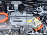 ◎ご購入いただきましたお車は弊社整備工場にて納車前点検整備として法定12ヶ月点検(車検整備付き販売車は車検整備)を実施。エンジンオイル・エレメント交換を行い※、ご納車いたします(※除く電気自動車)。