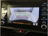 バックガイドモニターで、後方を確認しながら安心して駐車することができます。運転初心者も熟練者も必須の機能ですよ!