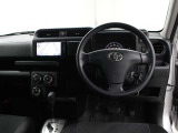 運転席廻りです。