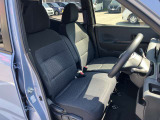 納車時にメンテナンスノートをお渡しします。おクルマの点検整備や保証内容がきちんと記録されているから安心です。メンテナンスは安心と信頼の日産サービス工場で。