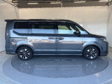 納車前には、当社メカニックによる『プロの視点』で、安全かつ安心して気持ちよくお乗りいただける整備を行います。尚、お車によっては別途追加部品をご相談させて頂く事もございます。詳しくはスタッフまで。