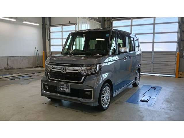 N-BOXカスタム L ターボ 4WD