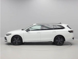 フォルクスワーゲン小牧は、ファーレン名古屋中央が運営するVWディーラーです。日本最大級の大きさを誇るショールームにて、ご来場をお待ちしております。