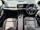 お気に入りのお車があれば、ぜひステアリングを手にしてください。稀少モデルも鋭意取り揃え、幅広いニーズにお応え致します。スタッフ一同皆様のご来店を心よりお待ち申し上げます。