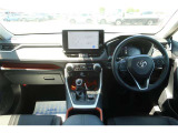 すっきりとした運転席回り☆