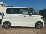 弊社ではメンテナンスパックをご用意しております。プロの目でしっかりチェックしたお車ならロングドライブも安心、うっかり忘れがちなメンテナンスも事前に案内状やお電話で時期をお知らせいたします。