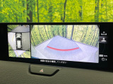 【360&deg;ビューモニター】専用のカメラにより、上から見下ろしたような視点で360度クルマの周囲を確認することができます☆死角部分も確認しやすく、狭い場所での切り返しや駐車もスムーズに行えます。