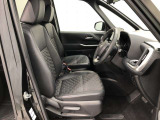 【運転席・助手席】です!実際お座りいただくのが分かりやすいと思いますので、ぜひお気軽にご来店ください♪状態もいいですよ☆