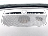 【harman kardon】ハーマンカードンのHi-Fiスペシャリストと共に、モデル別に開発・設計された専用チューニングが臨場感溢れる音響空間を実現しています。