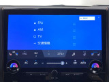 フルセグTV・FM/AMラジオがついています。