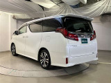 当社でご購入頂いた全ての車両はご納車前、エンジンオイル交換・ワイパーゴム・ブレーキ点検・調整・その他確認の上ご納車いたします。