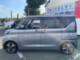 両側オートスライドドア装備!運転席やドアのスイッチ、リモコンキーでも開閉操作できるので便利ですよ!