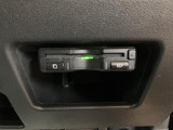 ETCを装備しています☆有料道路の料金所をノンストップで通過できてとても便利です☆高速道路のETC割引なども使えるのであるに越したことはない機能です!