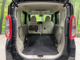 普段のお買い物や通勤、送迎等に十分な荷室スペースを確保しております。セカンドシートを倒すと、大きな荷物の積載も可能です♪