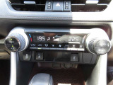 オートエアコン対応しております。納車時にはエアコンフィルターは交換お渡しになります。