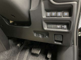 運転席周辺にある各種スイッチ画像です。今では必須アイテムのETCも装備(^^♪