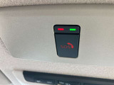 ◆SOSコール◆申込みをしていただくと、急病やあおり運転との遭遇など緊急時には走行中でもスイッチを押すだけで高性能の位置情報とともに専用のオペレーターにつながります。(申込み・年額料金が必要です)