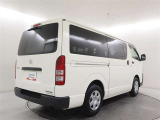 クルマの状態を徹底検査して公開!中古車は1台ずつコンディションが違います。トヨタでは中古車の総合評価や内外装の状態などをひと目で分かるよう、プロの検査員が実施した車両検査証明書をご用意しています。