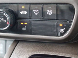 シートヒーター装備付き車!!座席に埋め込まれた電熱線によりシートを暖めることが出来る装備で、温めたられたシートは、寒い冬には最適です!!