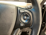 【アダプティブ・クルーズ・コントロール】予め設定した車速内でクルマが自動的に加減速。 前走車との適切な車間距離を維持しながら追従走行し、高速道路でのドライバーの疲労を軽減してくれる嬉しい機能付♪