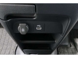スマートフォンなどの音楽再生が可能なUSB接続ジャック装備車両です♪♪♪