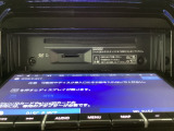 CDとDVDはこちらからお願いします。