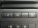 こちらの車には、日産U-CARSの基本保証として、ワイド保証がつきます。保証は、なんと一年間走行無制限。こちらの保証は、全国の日産販売会社で受けることができるので、安心です。