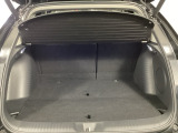 開口部が広くて低いから、重い荷物もスムーズに。毎日の暮らしに寄り添う使い心地を形にしました。荷物を載せるたび、その便利さを実感していただけるはずです。