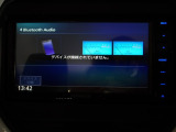 Bluetoothに接続することで、スマートフォンに入っている音楽アプリを車内で楽しめたり、通話が出来ます♪