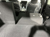 リアシート分割式ですのでアレンジも多彩です