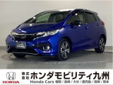 フィットHV S ホンダセンシングです。ホンダセンシングを標準装備したこの車両は、パドルシフト、クルーズコントロール、アルミホイール、LEDヘッドライト等、装備も充実です。