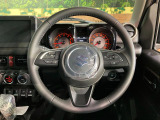 【ステアリングスイッチ】運転中、前方から目線をそらすことなく、オーディオ等の操作が可能な便利機能!安心&快適なドライブを演出してくれます♪