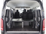【新車ハイエースワゴンGL/FLEX内装架装Ver1/2WD】収納可能なハーフベッドキッド!【全国納車可能】